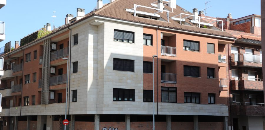 2000 Cabañera Real, 9